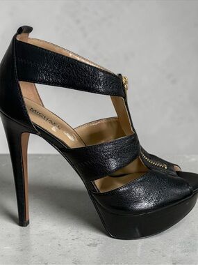 Michael Kors Berkley Platform Black Leather Stiletto Heels! Size 7!